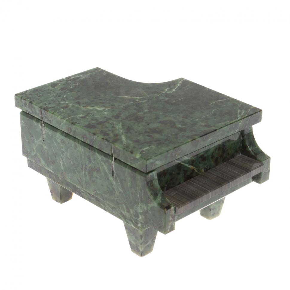 Шкатулка "Рояль" из нефрита 10х14х8 см фото 1 — 