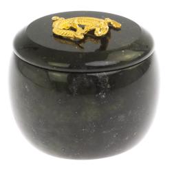 Шкатулка круглая с ящерицей черный змеевик 6х6х5,5 см — 