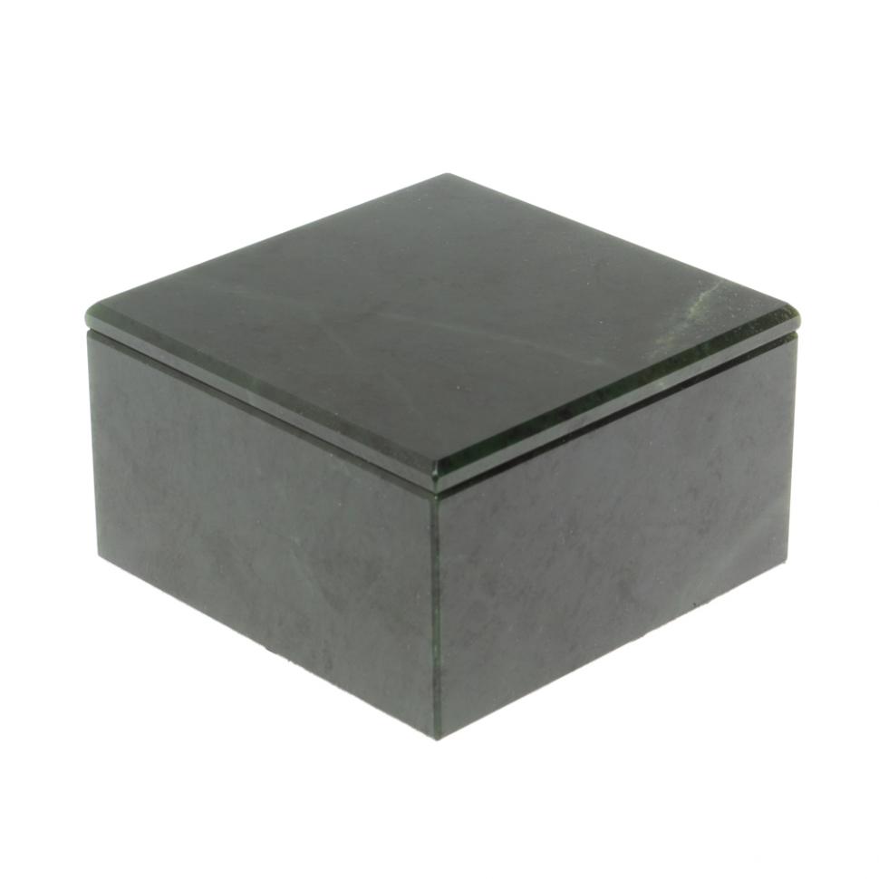 Шкатулка из нефрита 10х10х6 см фото 1 — 