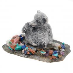 Сувенир &quot;Медвежонок лижет лапу&quot; из мрамолита — 