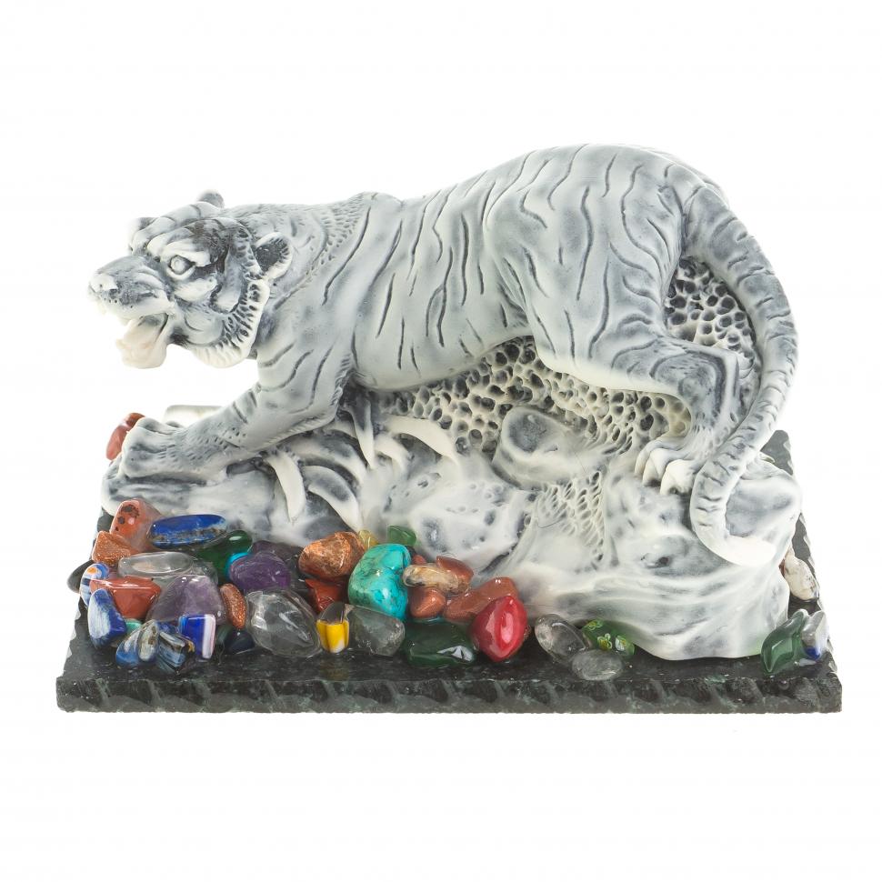 Сувенир фигурка "Рычащий тигр" из змеевика и мрамолита 10х8х7 см фото 1 — 