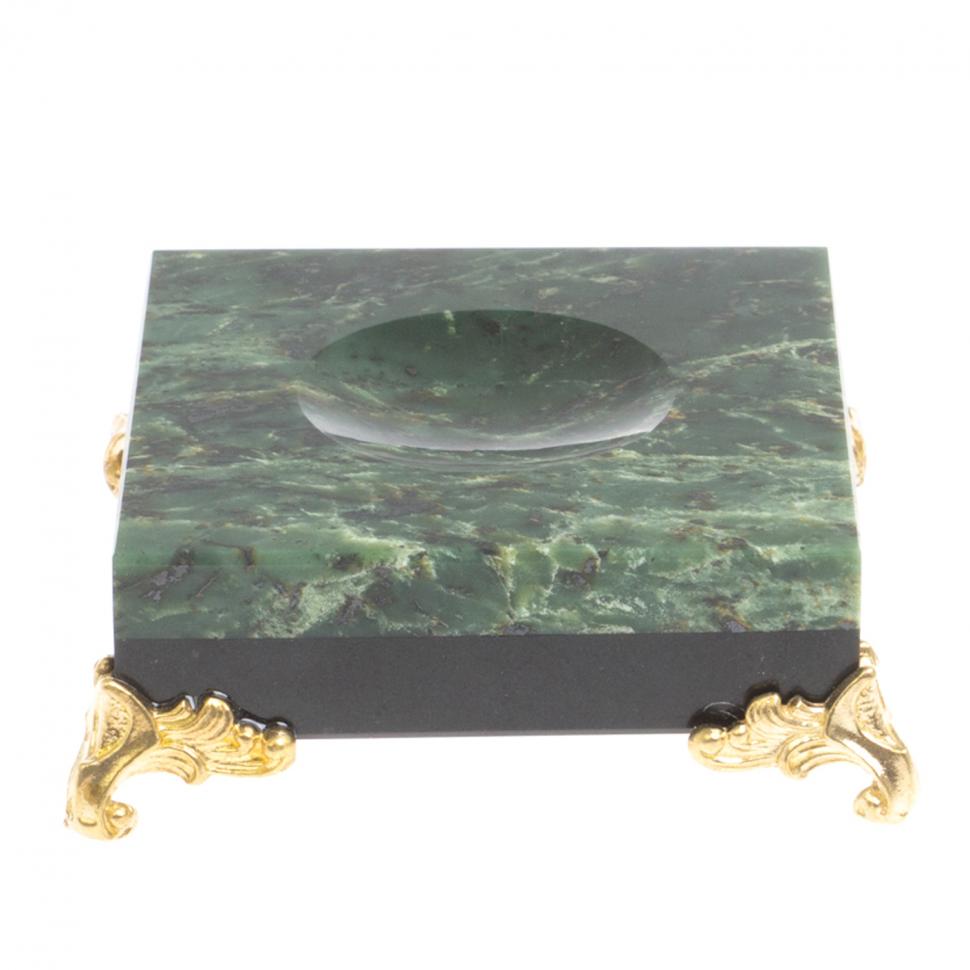 Подставка под шар нефрит, долерит 7,5х7,5х2,7 см фото 1 — 