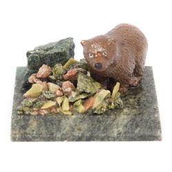 Сувенир &quot;Мишка идет&quot; змеевик самоцветы — 