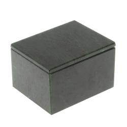 Шкатулка из нефрита 9х7х5,5 см — 