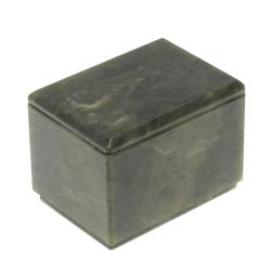 Шкатулка из нефрита 7,5х5,5х5,5 см — 