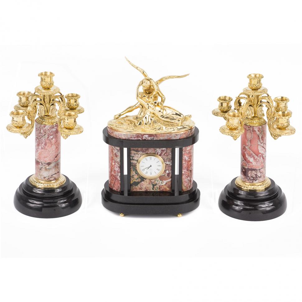 Каминные часы с канделябрами из бронзы "Амур и Психея" фото 1 — 