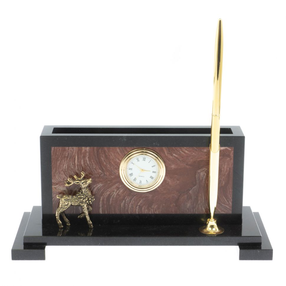 Визитница с оленем из лемезита и долерита фото 1 — 