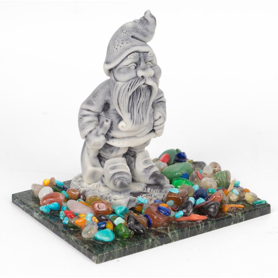 Сувенир "Гном с киркой" из мрамолита фото 1 — 