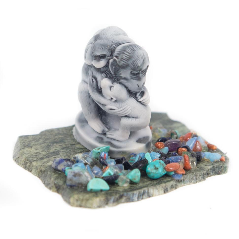 Сувенир "Семейка обезьян" из мрамолита фото 1 — 