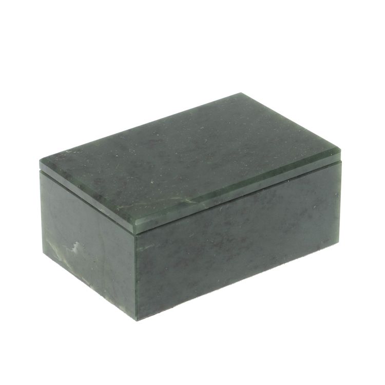 Шкатулка из нефрита 8х5,5х3,5 см фото 1 — 