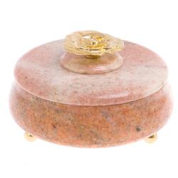 Шкатулка с декором из бронзы &quot;Роза&quot; из розового мрамора — 