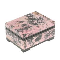 Шкатулка из родонита 8х6х4,3 см — 