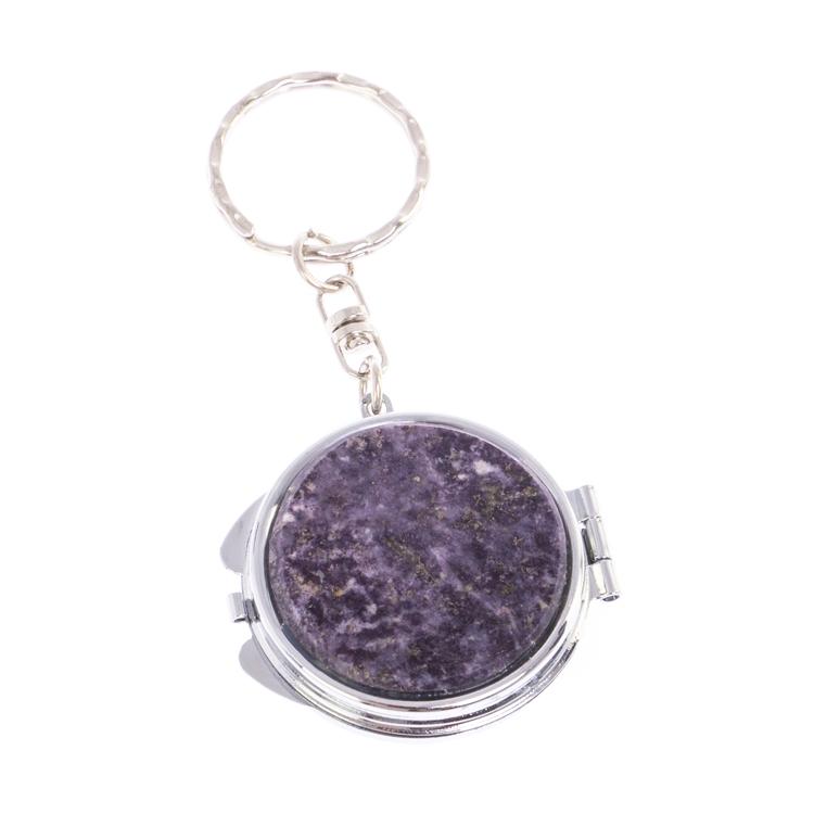 Складное зеркало брелок из сиреневого флюорита круглое фото 1 — 