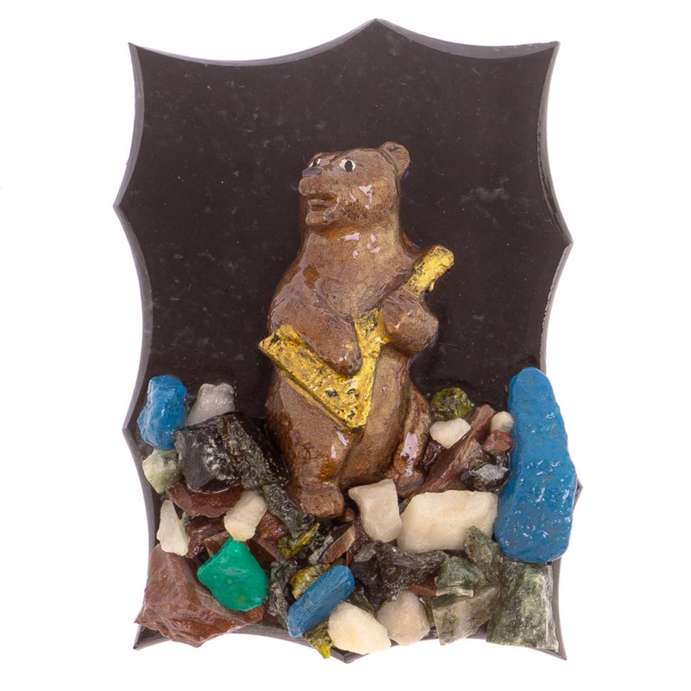 Магнит "Медведь с балалайкой" из змеевика фото 1 — 