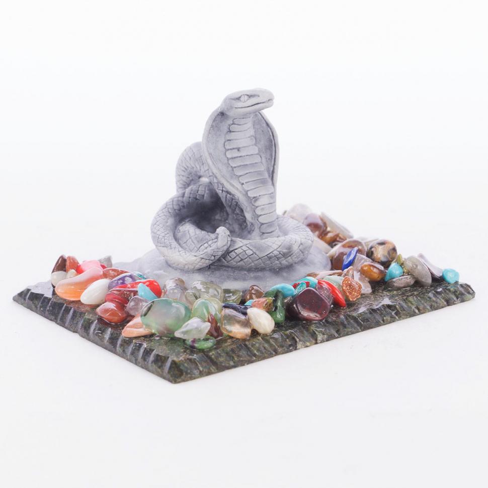 Сувенир "Кобра" из мрамолита фото 1 — 