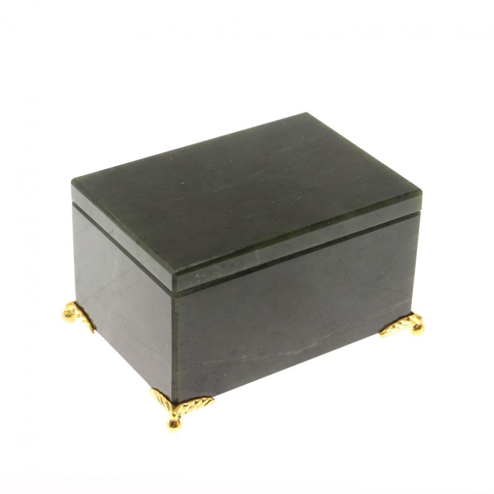 Шкатулка из нефрита 9х6,3х4,5 см фото 1 — 