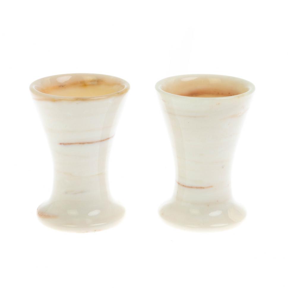 Набор стопок 2 шт для рома из газганского мрамора 5,3х7,5 см фото 1 — 