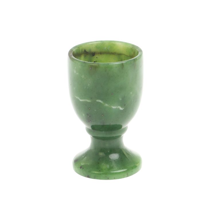 Рюмка из нефрита 4х4х6 см фото 1 — 
