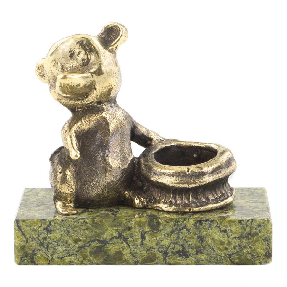 Статуэтка "Мышка с лукошком" из бронзы и змеевика фото 1 — 