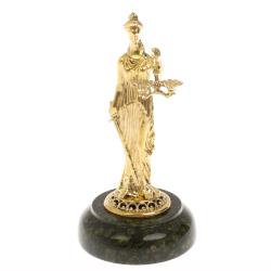 Статуэтка &quot;Фемида&quot; на подставке из змеевика — 