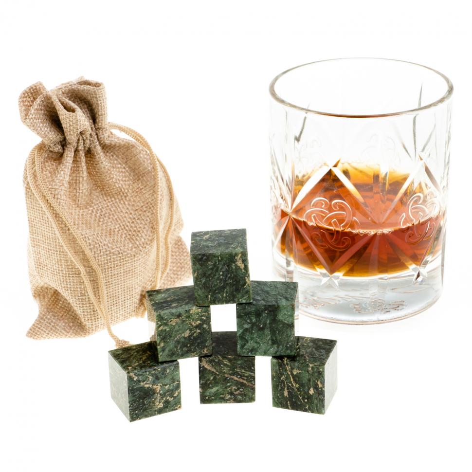 Камни для охлаждения виски набор 6 кубиков темно-зеленый змеевик фото 1 — 