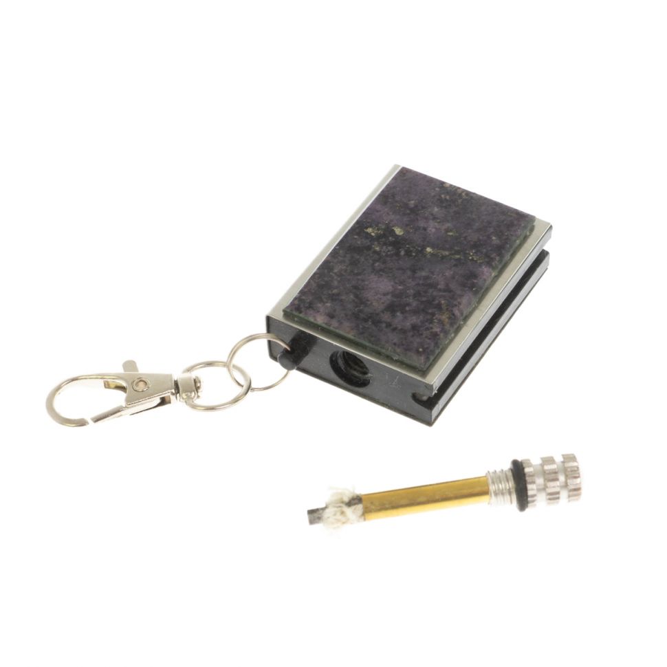 Брелок огниво "Вечная спичка" с накладкой из камня флюорит фиолетовый 2,8х1,3х5 см фото 1 — 