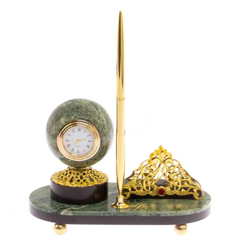 Визитница с часами из жадеита фото 1 — 