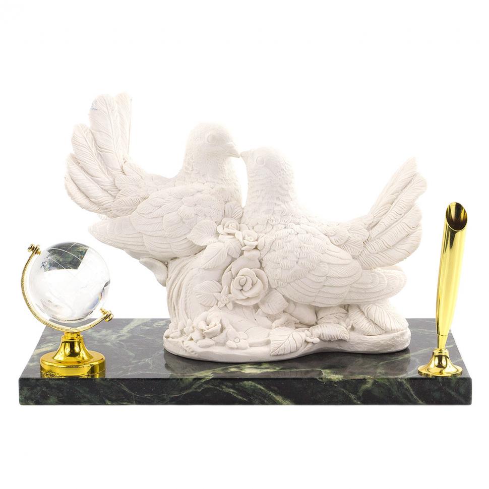 Подставка под ручку "Два голубя" из мрамолита фото 1 — 