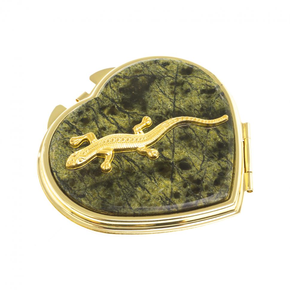 Зеркальце "Сердце" из змеевика с прямой ящерицей цвет золото фото 1 — 