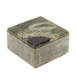 Шкатулка из камня нефрит 8х8х5 см — 