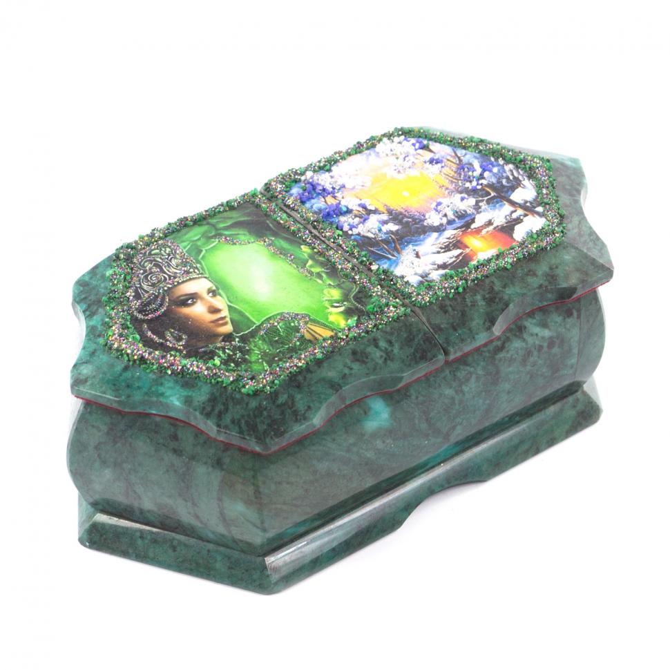 Шкатулка из камня змеевик "Хозяйка медной горы - Зимний пейзаж" 20х10х7,5 см фото 1 — 