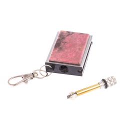 Брелок огниво &quot;Вечная спичка&quot; с накладкой из камня родонит 2,8х1,3х5 см — 