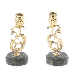 Бронзовый подсвечник на подставке из змеевика пара — 