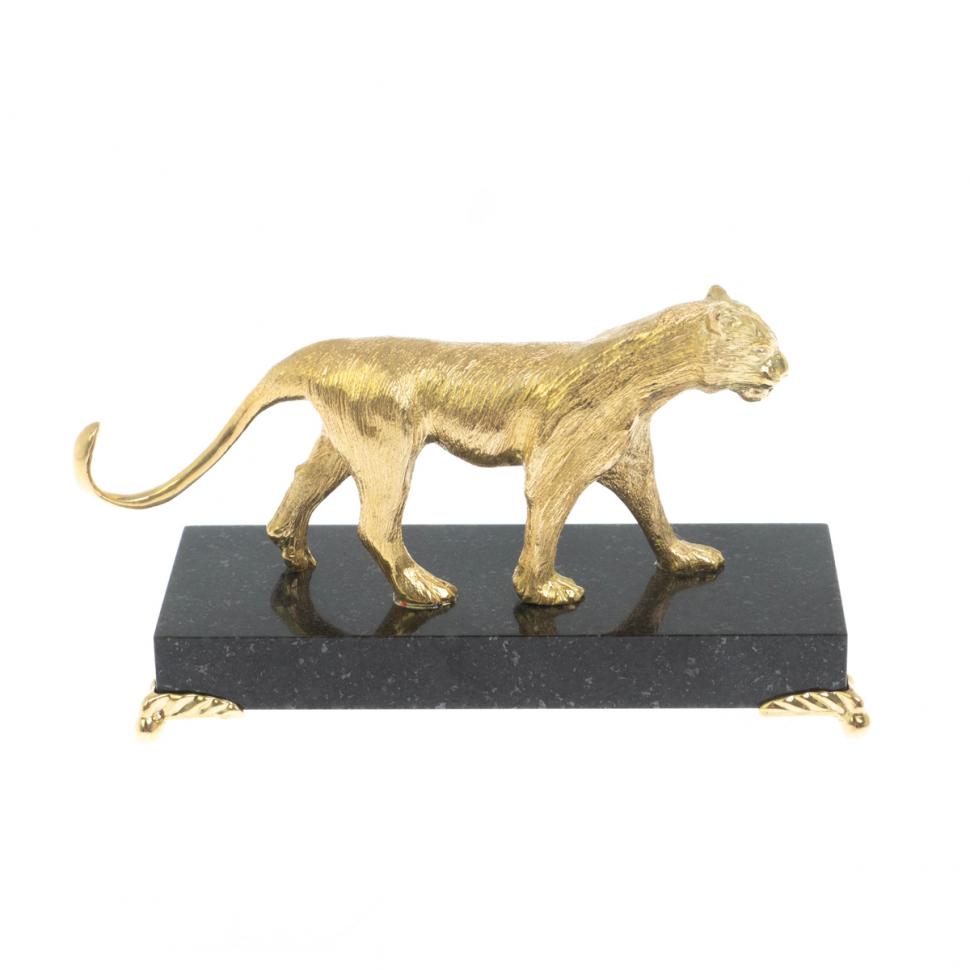 Статуэтка из бронзы "Пума" на подставке из камня долерит фото 1 — 