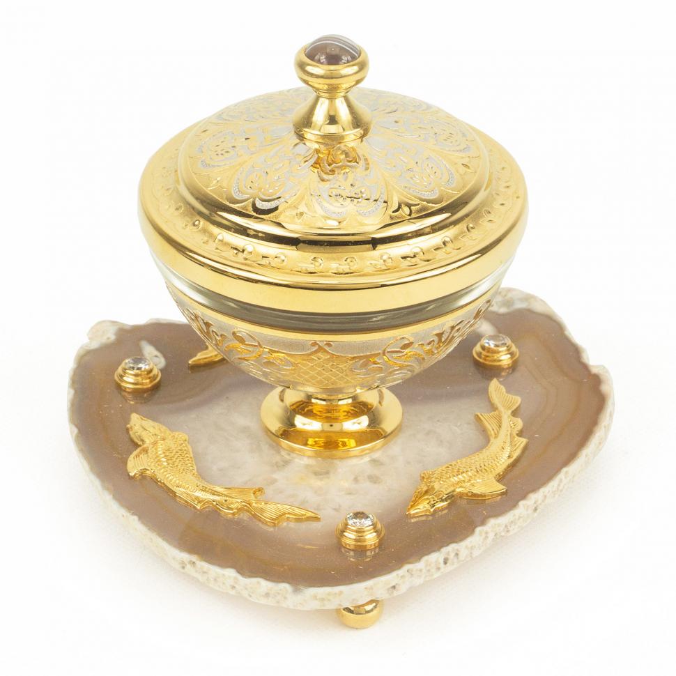 Икорница "Три рыбки" камень агат Златоуст фото 1 — 