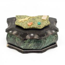 Шкатулка из камня &quot;Домик&quot; малая змеевик 14х9х7,5 см — 
