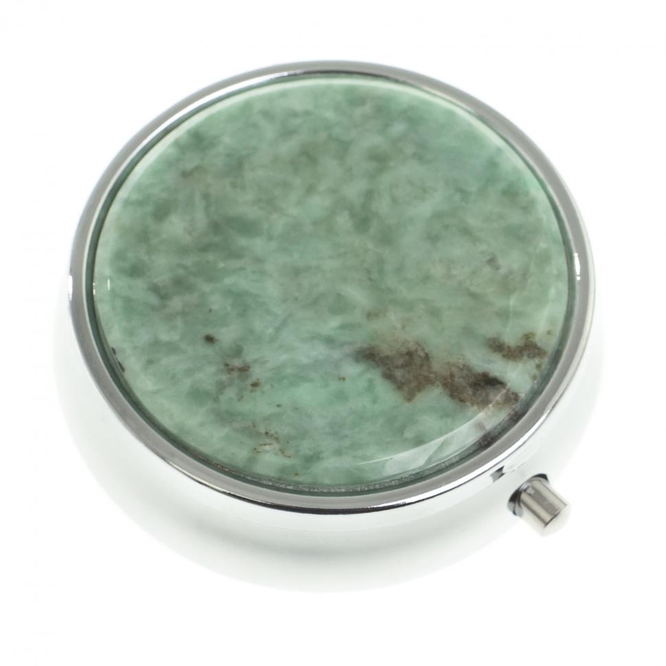 Таблетница с делителем на 3 отсека камень жадеит цвет серебро фото 1 — 