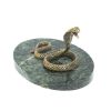 Статуэтка "Королевская кобра" на подставке из шабровского змеевика фото 2 — 