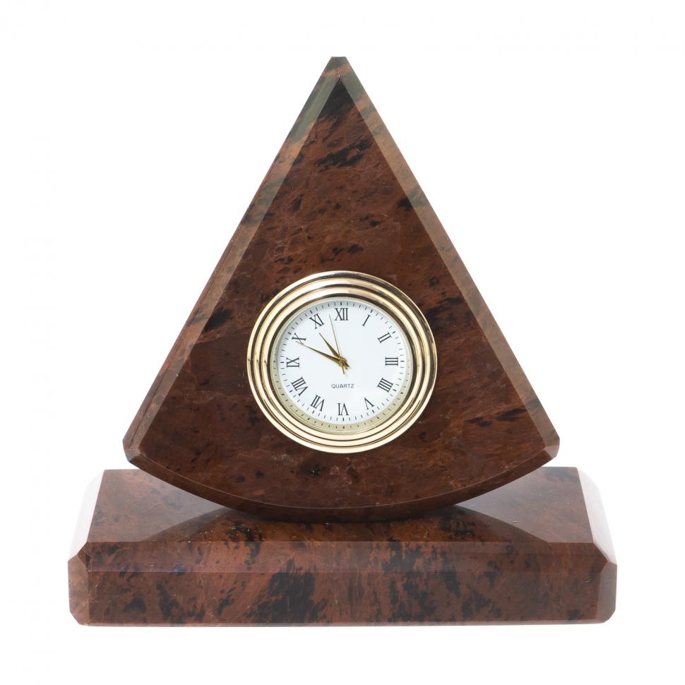 Настольные часы "Треугольник" камень обсидиан фото 1 — 