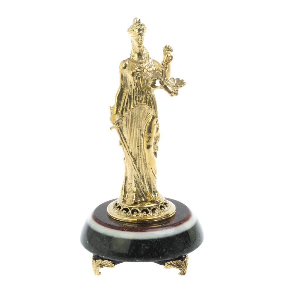 Статуэтка из бронзы "Фемида" на подставке из черного змеевика и мрамора фото 1 — 