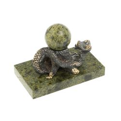 Статуэтка из бронзы &quot;Змея у пня&quot; с шаром змеевик — 