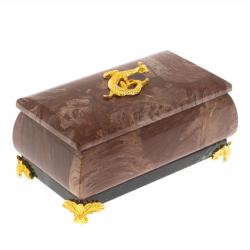 Шкатулка их лемезита с ящерицей 10,5х6х5,5 см — 