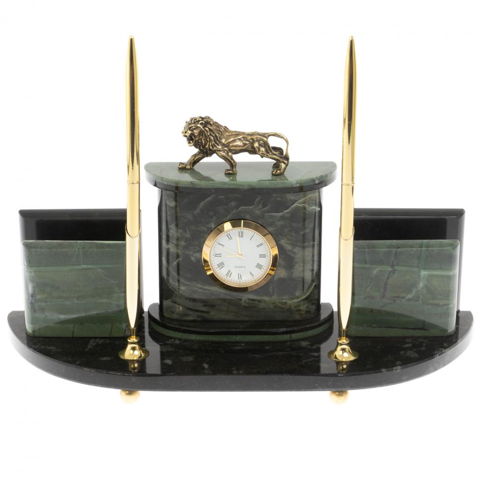 Настольный прибор "Лев" из зеленого офиокальцита фото 1 — 