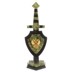 Настольный сувенир &quot;Щит и меч&quot; камень змеевик 10х7х28 см — 