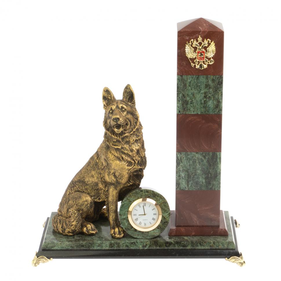 Подарочные часы из камня "Пограничный столб" фото 1 — 