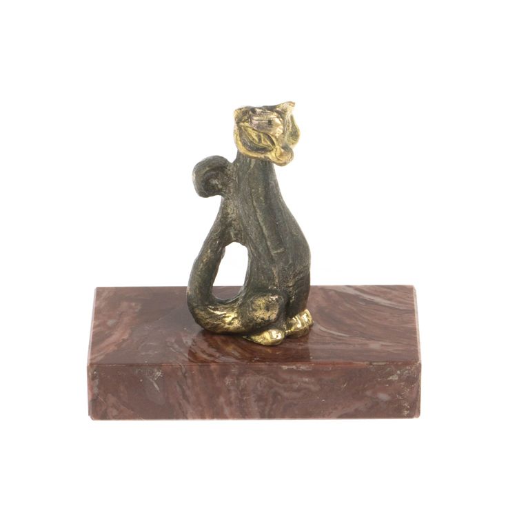 Статуэтка из бронзы на подставке из лемезита "Кошка" фото 1 — 