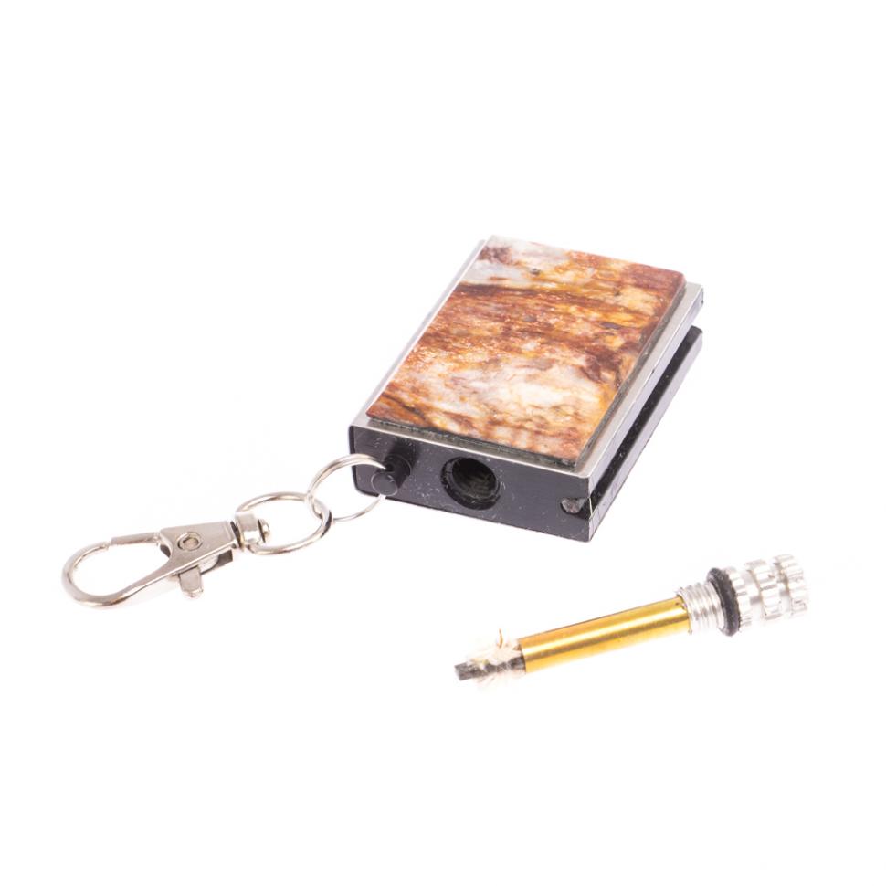 Брелок огниво "Вечная спичка" с накладкой из камня авантюрин 2,8х1,3х5 см фото 1 — 