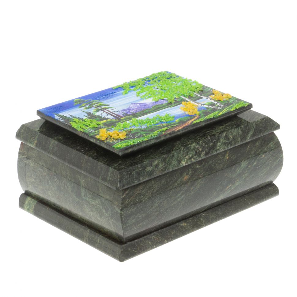 Шкатулка с рисунком "Лето в горах" из змеевика 16х12х7,5 см фото 1 — 