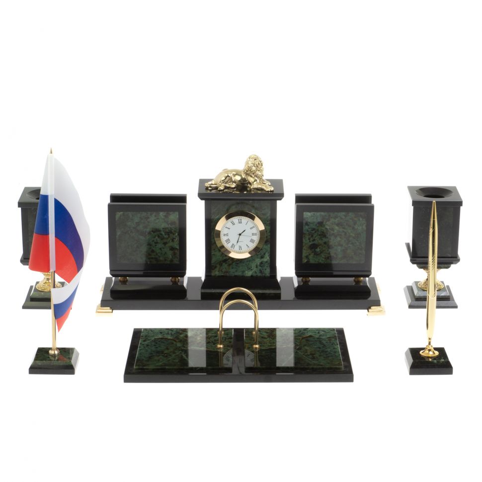 Письменный прибор "Лев" из нефрита на ножках фото 1 — 