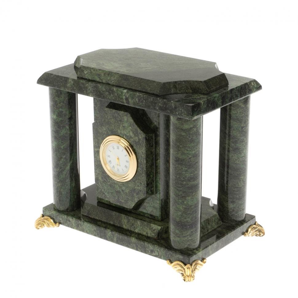 Часы из шабровского змеевика 17х12х17 см фото 1 — 